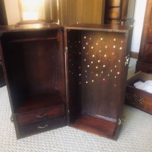 Vintage American girl doll Samantha wooden case